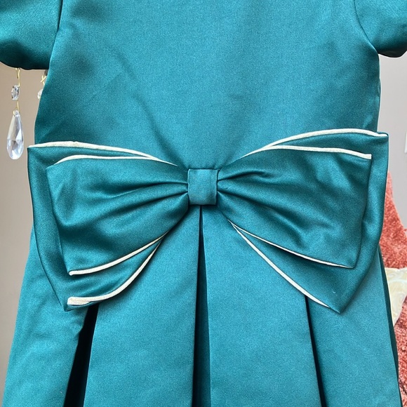 Christmas Dress. Green. Toddler girls 5. Excellent condition - Picture 2 of 4